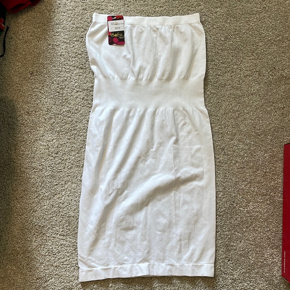 White strapless undergarment/slip